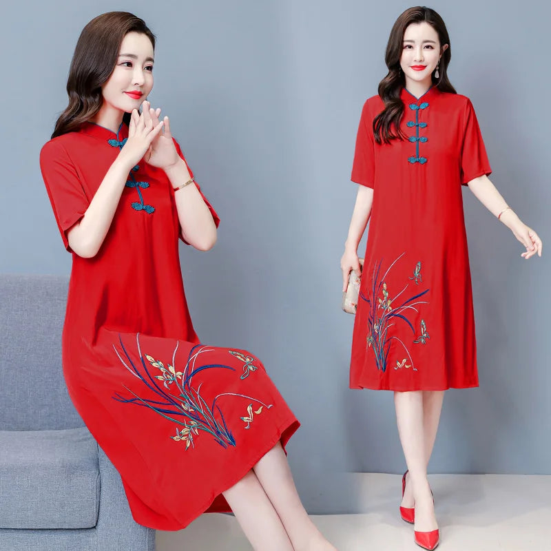 2025 M-4XL Plus Size Vintage Red Embroidery Chinese Traditional Qipao
